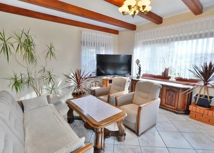 度假居 With Sauna, Right On The *